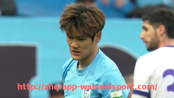 完美体育官方入口-英超比赛结束后球员球衣处理流程揭秘