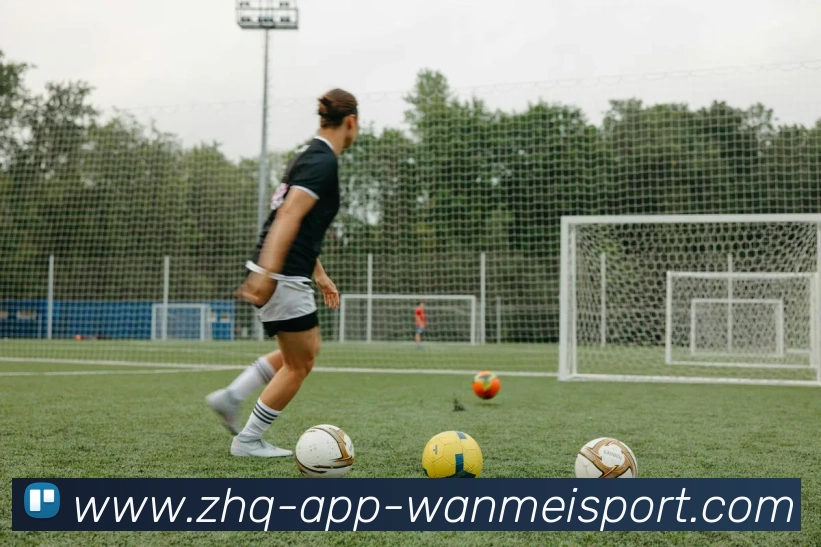 足球睡眠监测技术助力足球运动员科学调整作息时间